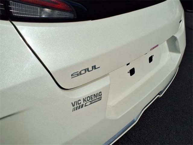 used 2025 Kia Soul car, priced at $23,374