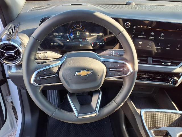 new 2025 Chevrolet Equinox car, priced at $30,595