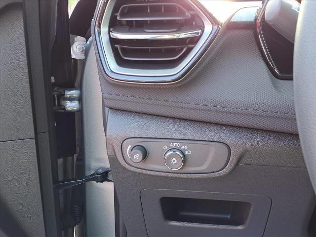 new 2026 Chevrolet TrailBlazer car, priced at $25,185