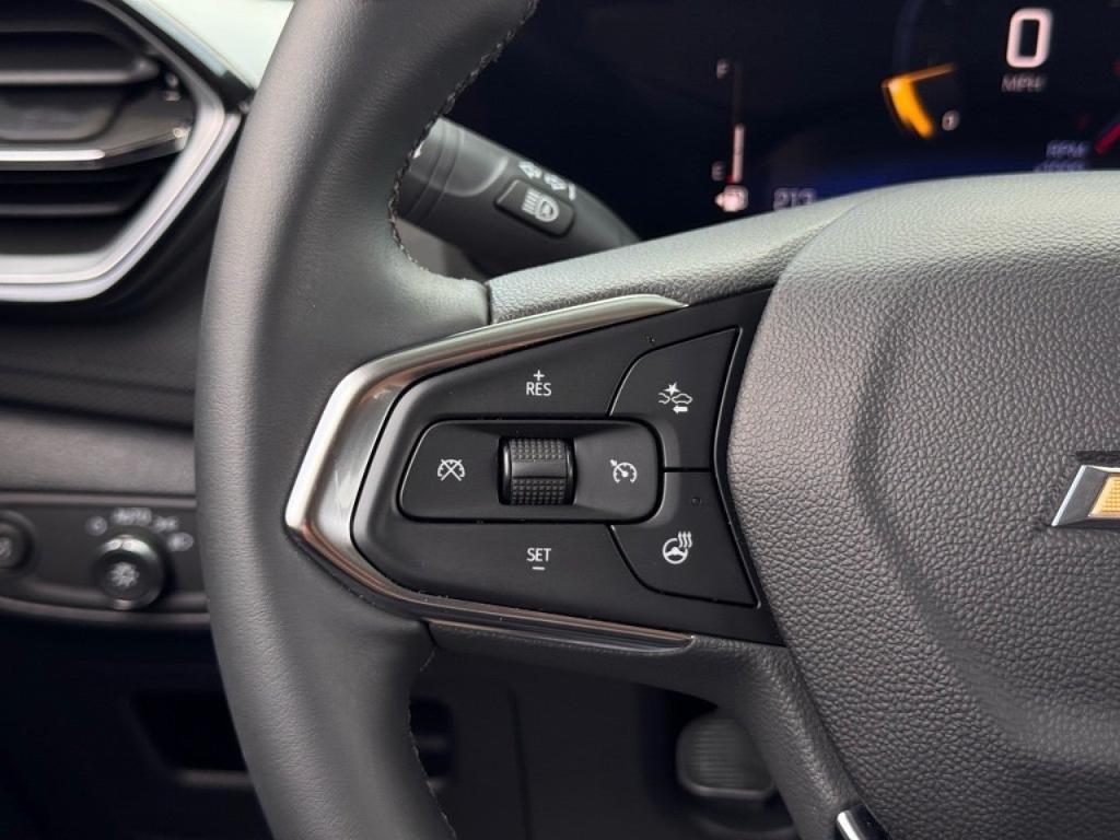 used 2024 Chevrolet TrailBlazer car, priced at $27,480
