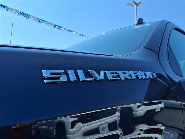 new 2026 Chevrolet Silverado 1500 car, priced at $42,609