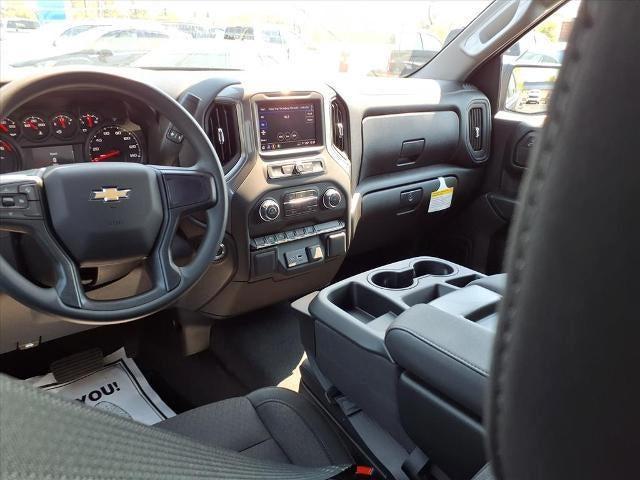 new 2026 Chevrolet Silverado 1500 car, priced at $42,609