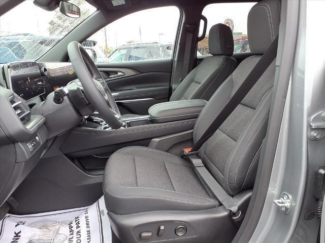 new 2026 Chevrolet Traverse car, priced at $47,265