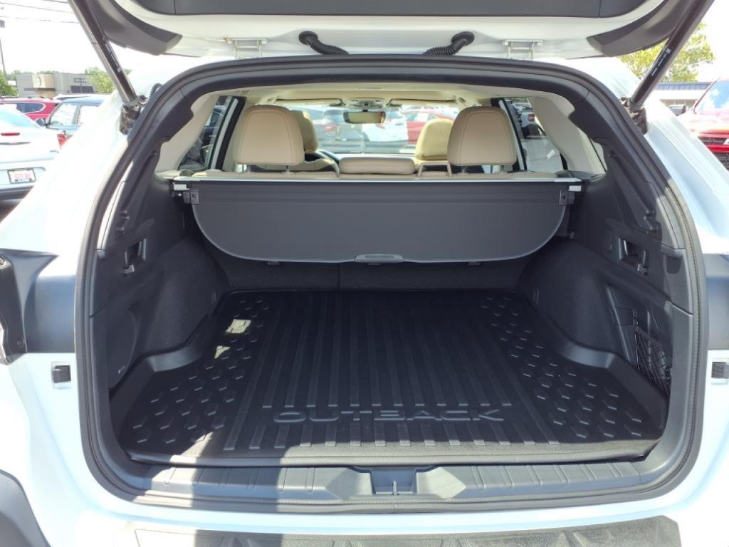 used 2025 Subaru Outback car, priced at $35,554