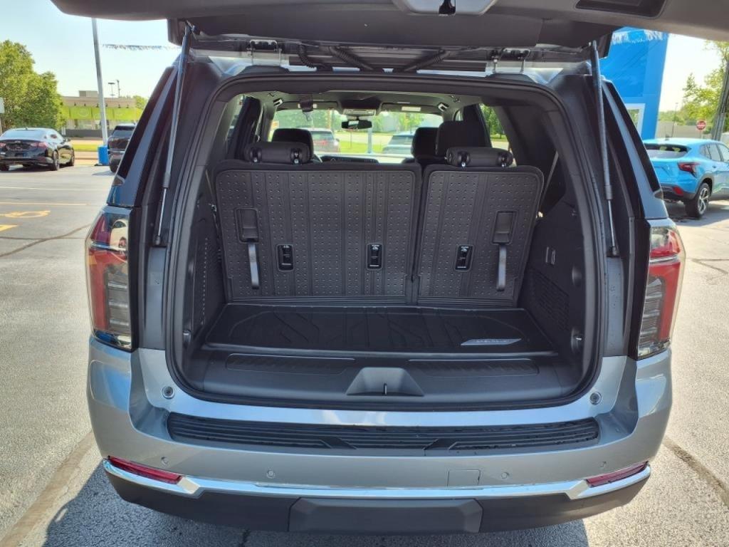 new 2025 Chevrolet Tahoe car, priced at $62,570
