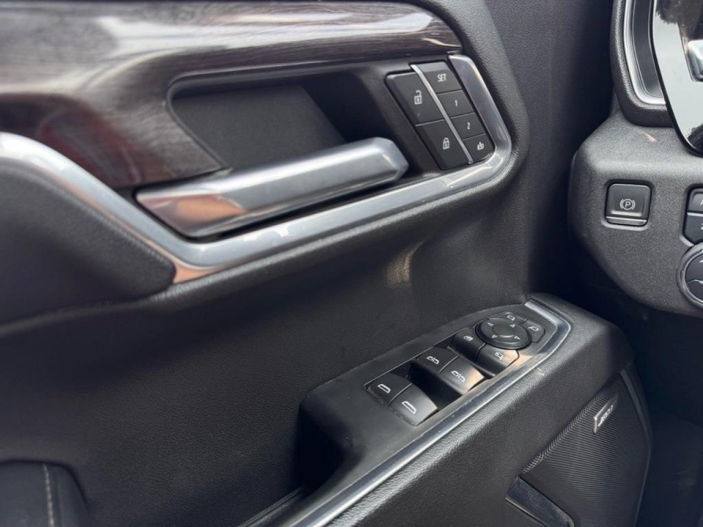 used 2022 Chevrolet Silverado 1500 car, priced at $43,152
