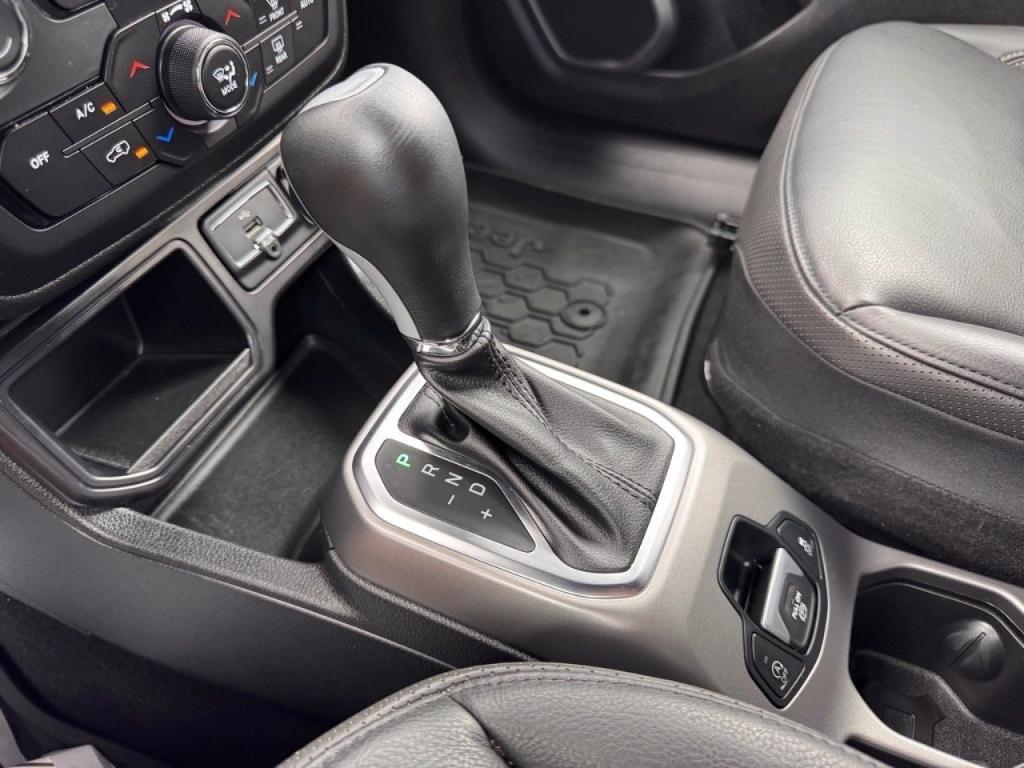 used 2019 Jeep Renegade car