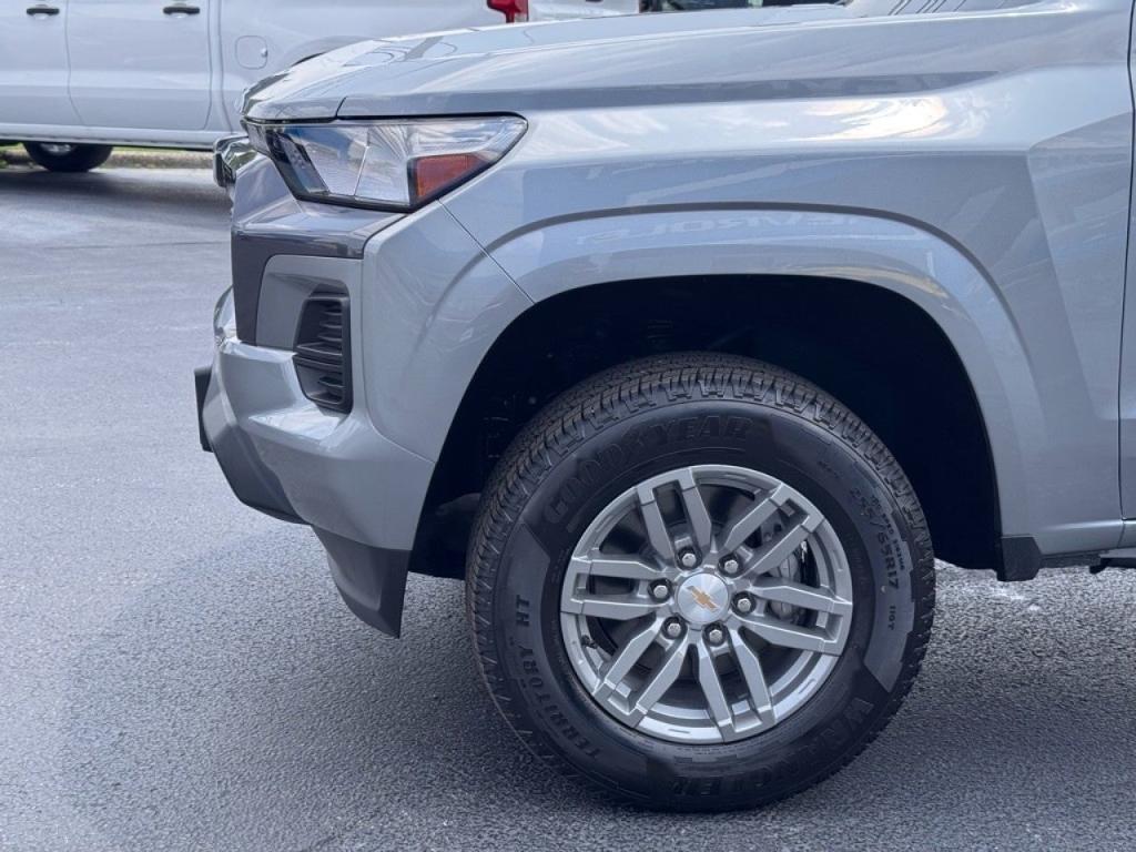 new 2025 Chevrolet Colorado car, priced at $37,495