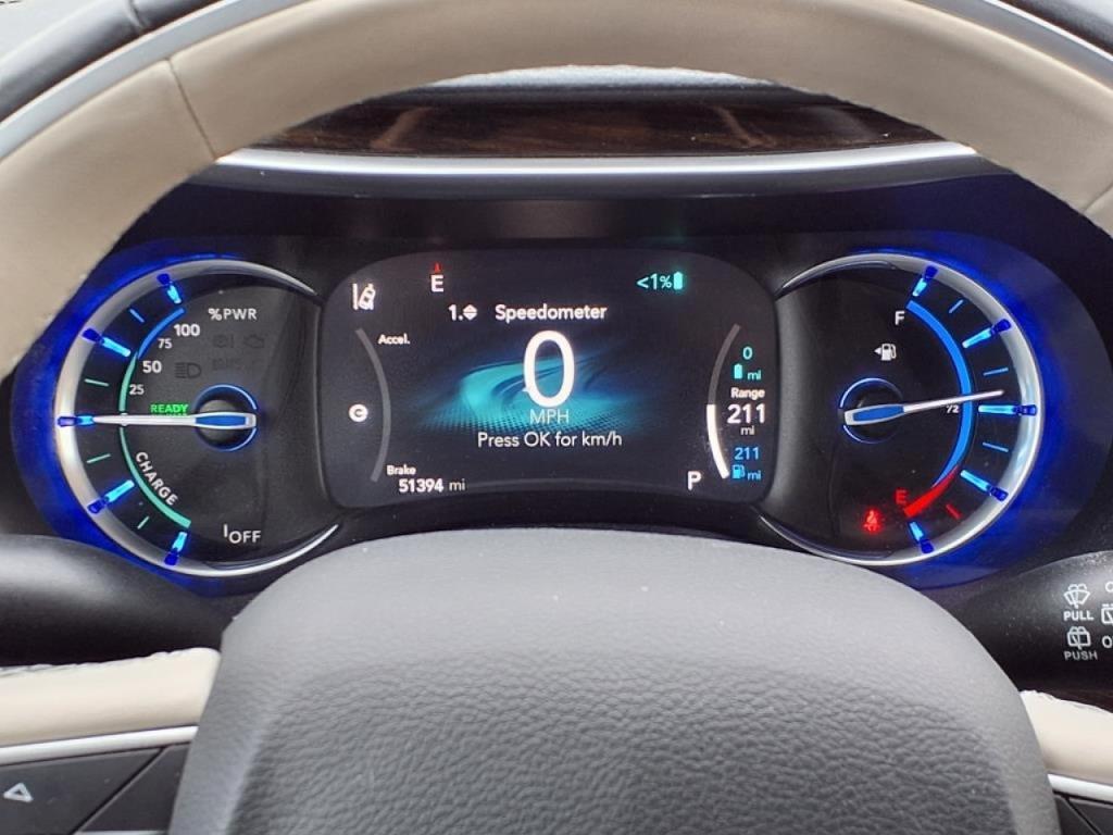 used 2021 Chrysler Pacifica Hybrid car, priced at $26,966
