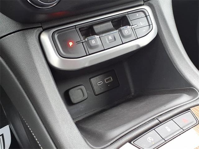 used 2023 GMC Acadia car, priced at $30,494