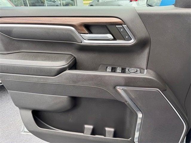 used 2023 Chevrolet Silverado 1500 car, priced at $39,989