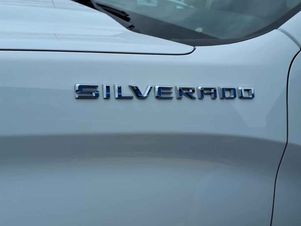 used 2022 Chevrolet Silverado 1500 car, priced at $39,488