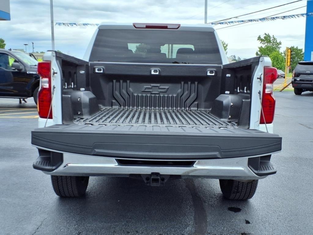 used 2022 Chevrolet Silverado 1500 car, priced at $39,488