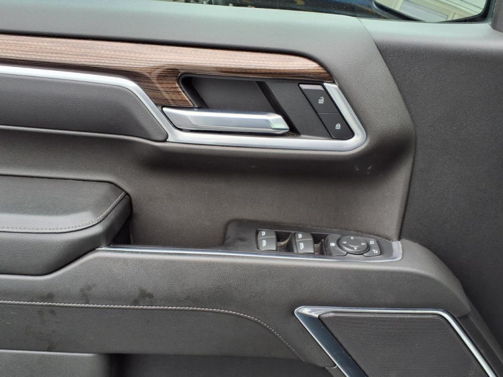 used 2022 Chevrolet Silverado 1500 car, priced at $39,488
