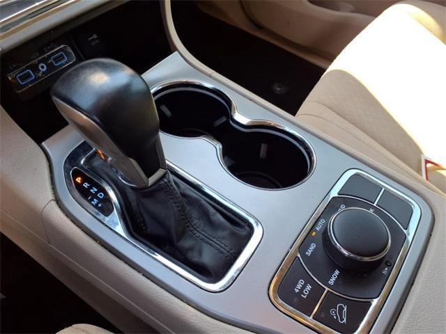 used 2021 Jeep Grand Cherokee car, priced at $20,895