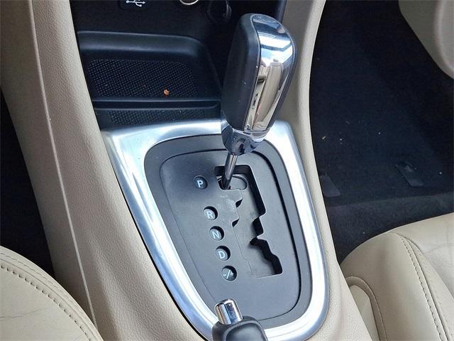 used 2013 Chrysler 200 car, priced at $8,995