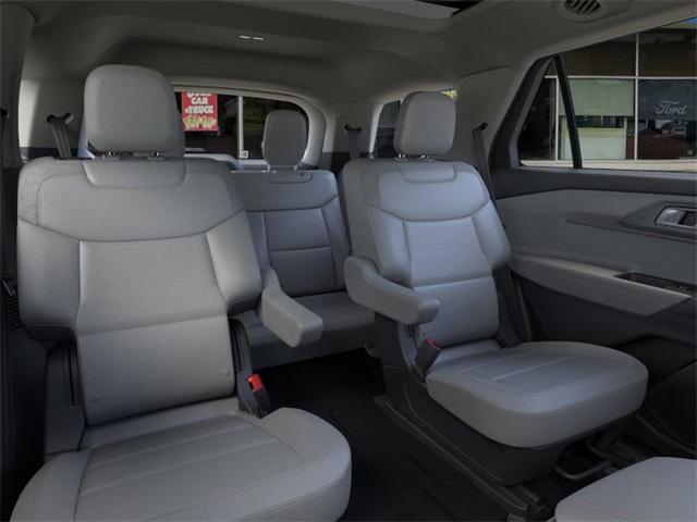 new 2025 Ford Explorer car, priced at $47,669