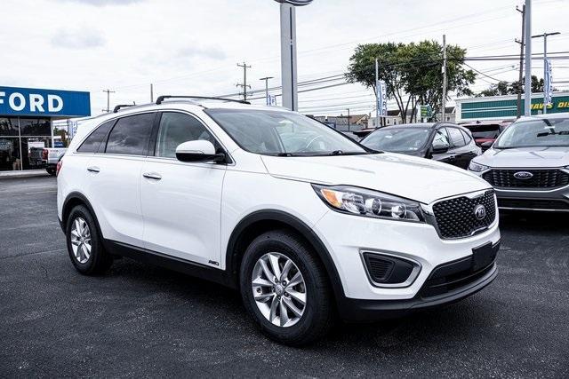 used 2016 Kia Sorento car, priced at $12,995