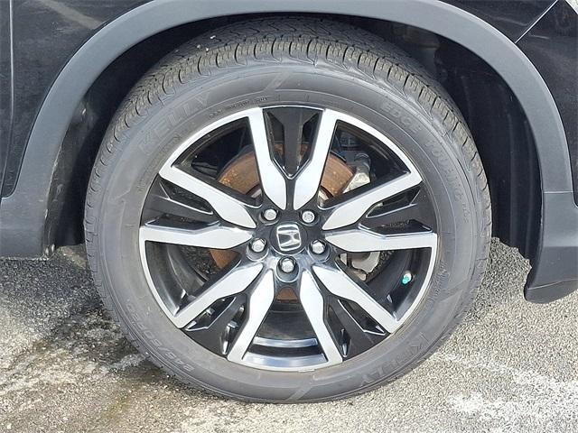 used 2020 Honda Pilot car, priced at $25,735