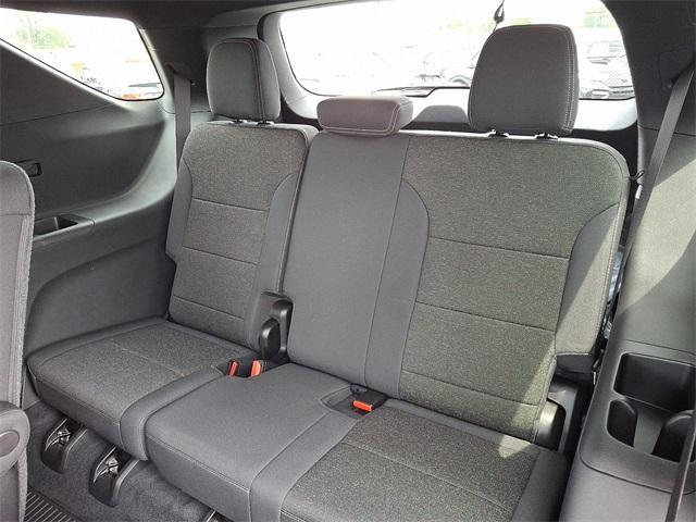 used 2024 Chevrolet Traverse car, priced at $39,995