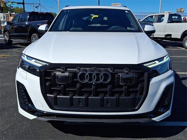 used 2025 Audi Q7 car, priced at $67,995