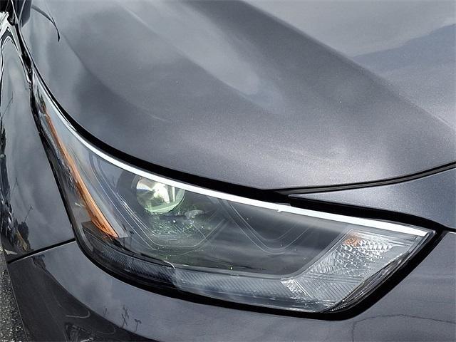 used 2022 Toyota Highlander car, priced at $34,595