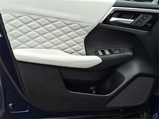 used 2022 Mitsubishi Outlander car, priced at $27,195