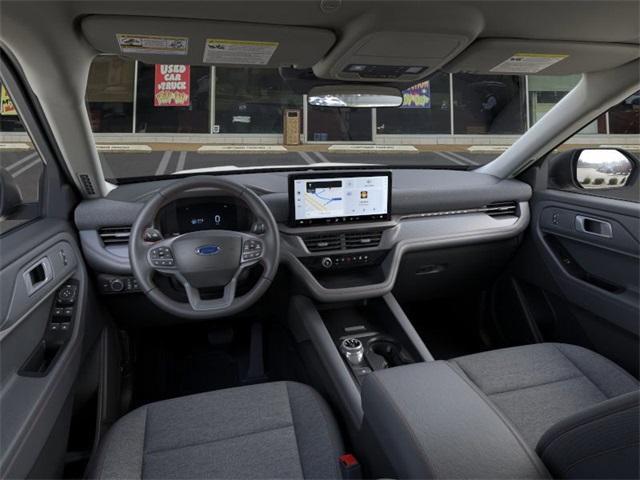 new 2025 Ford Explorer car, priced at $40,751