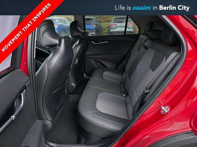 new 2025 Kia Niro car, priced at $32,015