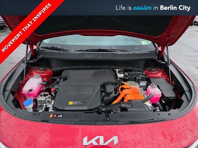 new 2025 Kia Niro car, priced at $32,015