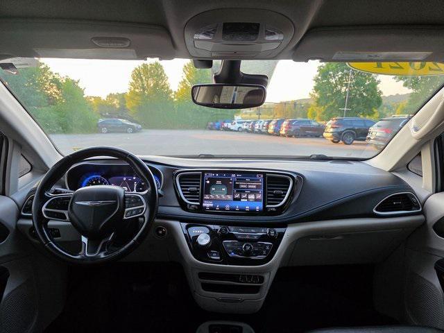 used 2021 Chrysler Pacifica car, priced at $19,997