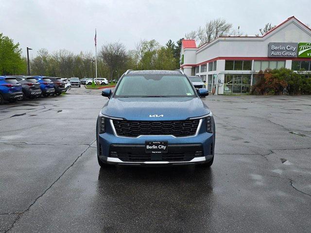 new 2025 Kia Sorento Hybrid car, priced at $43,165