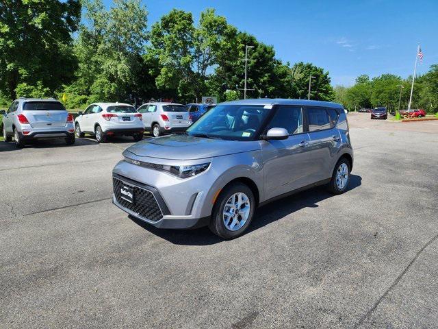 new 2025 Kia Soul car, priced at $24,340