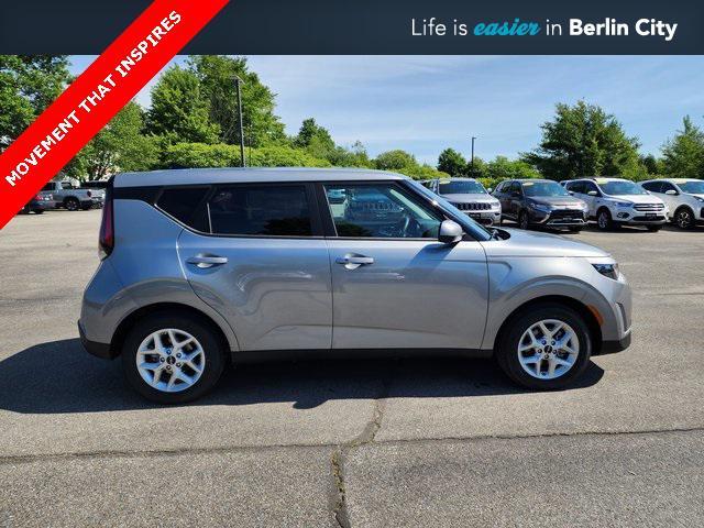 new 2025 Kia Soul car, priced at $24,340