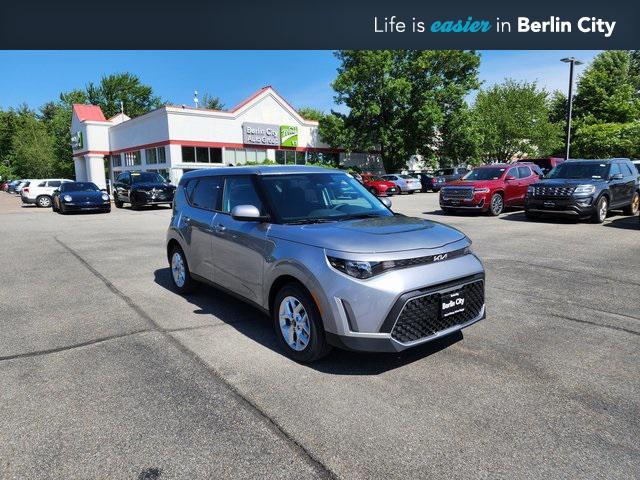 new 2025 Kia Soul car, priced at $24,340