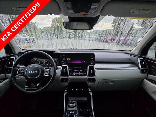 used 2023 Kia Sorento Hybrid car, priced at $32,997