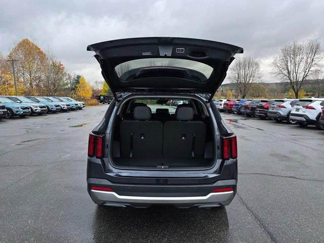 new 2026 Kia Sorento car, priced at $41,470