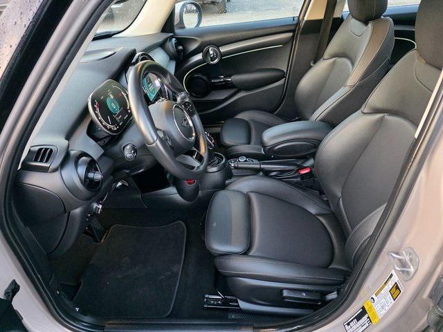used 2024 MINI Hardtop car, priced at $28,994