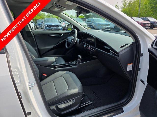 new 2025 Kia Niro car, priced at $35,295