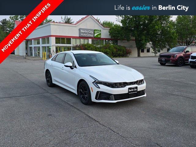 new 2025 Kia K5 car, priced at $29,165