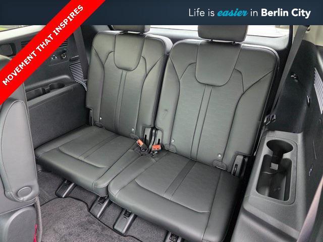 new 2025 Kia Sorento car, priced at $43,885