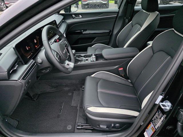 new 2025 Kia K5 car, priced at $29,670