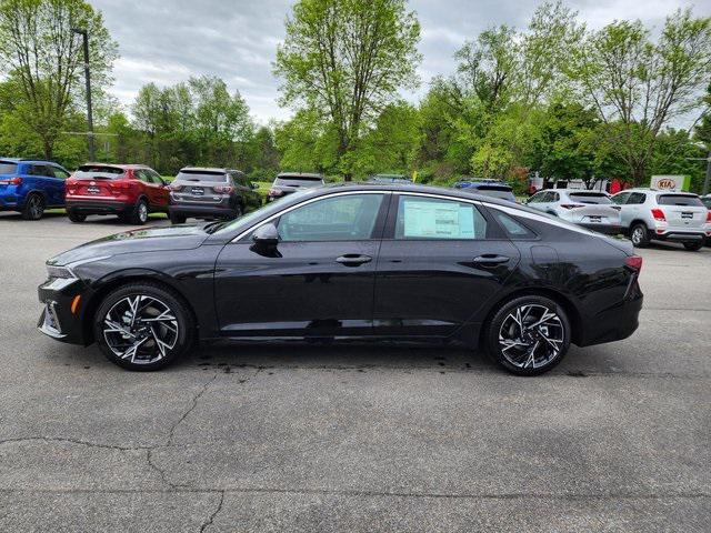new 2025 Kia K5 car, priced at $29,670