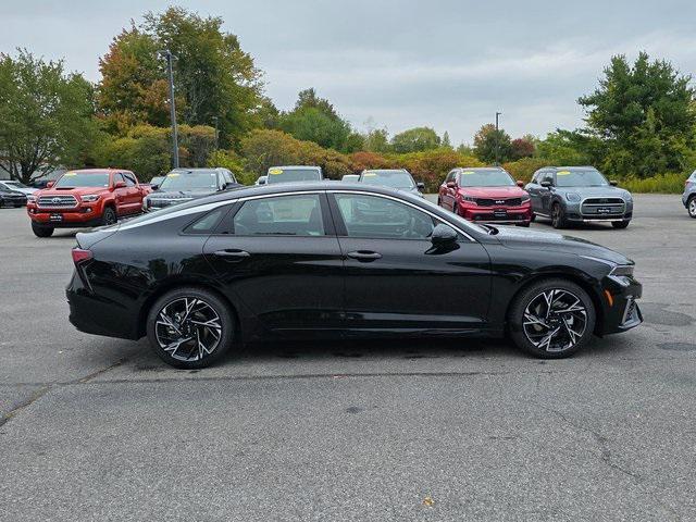 new 2025 Kia K5 car, priced at $29,670