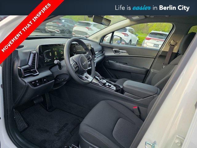 new 2025 Kia Sportage Hybrid car, priced at $32,555