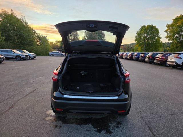 used 2020 Nissan Rogue Sport car, priced at $16,998