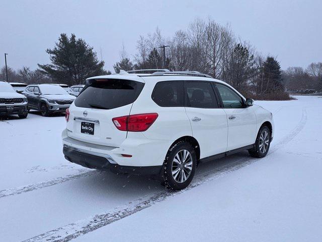 used 2020 Nissan Pathfinder car, priced at $15,999