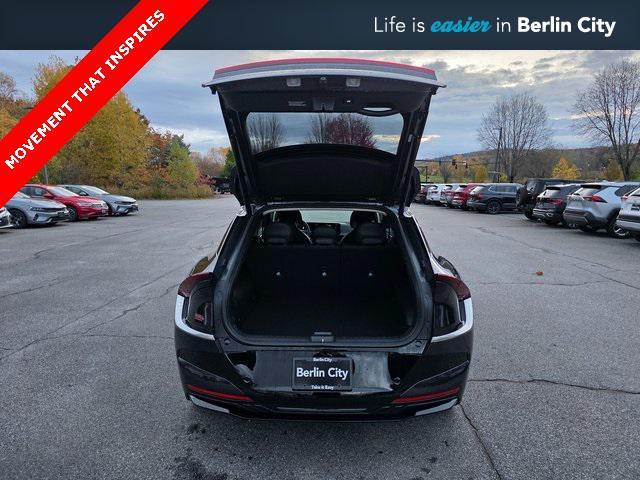 new 2025 Kia EV6 car, priced at $56,015