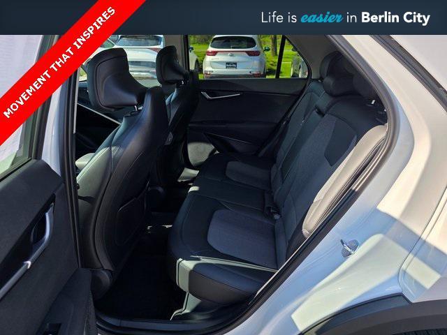 new 2025 Kia Niro car, priced at $32,095