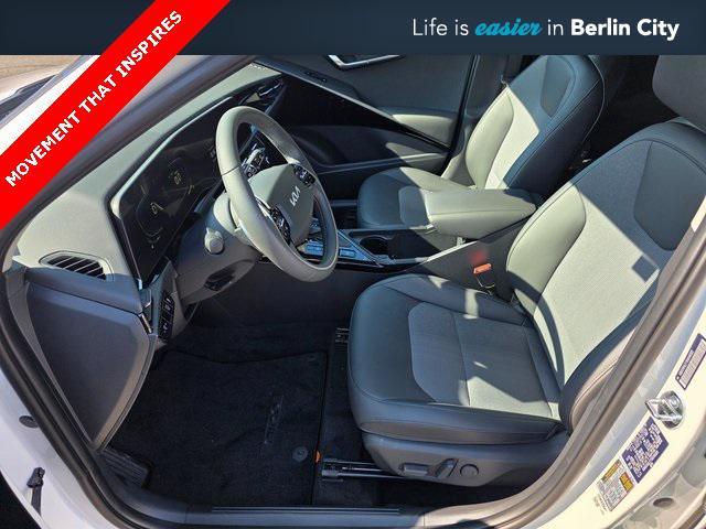new 2025 Kia Niro car, priced at $32,095